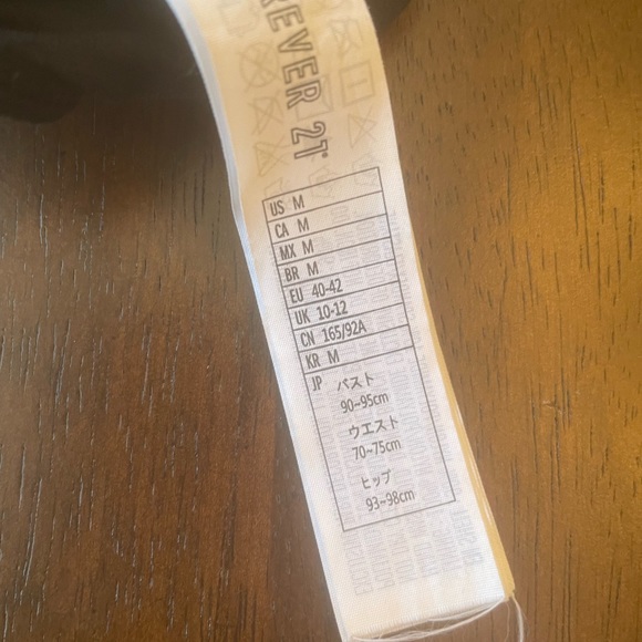 Forever 21 - Picture 6 of 6